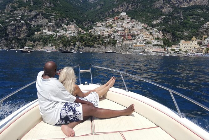 Boat Tour Throughout the Amalfi Coast Amalfi and Positano - Experiencing the Amalfi Coasts Beauty