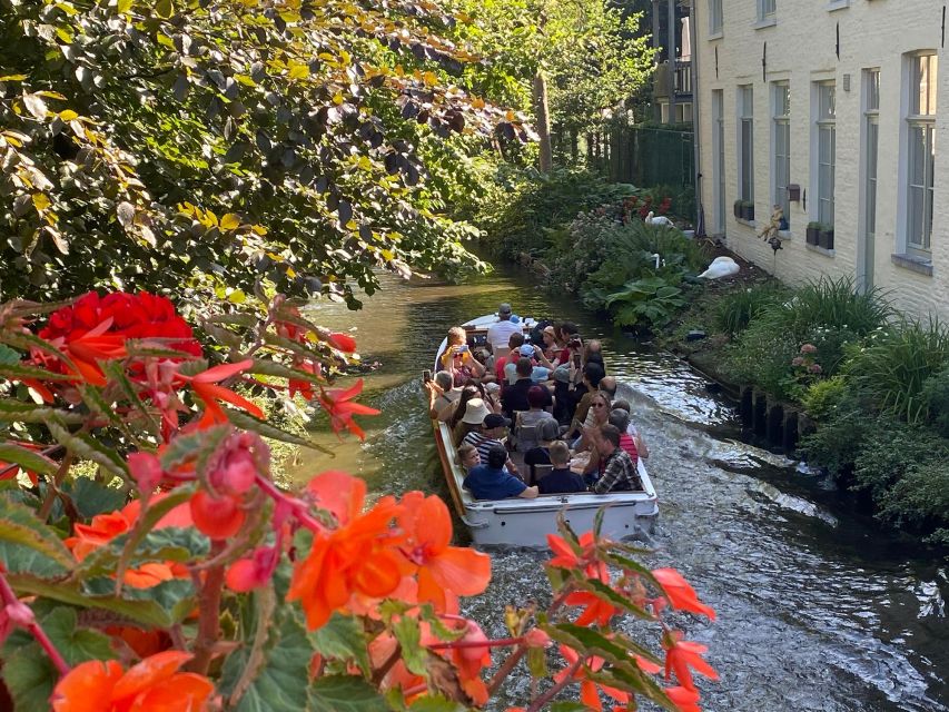 Bruges Guided Walking Tour: Stories, Mysteries and People - Local Culture and Culinary Delights