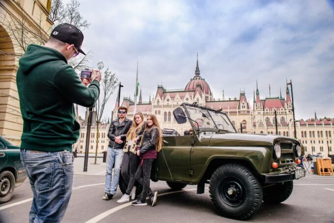Budapest: Private City Tour With Russian Jeep - Weather Considerations