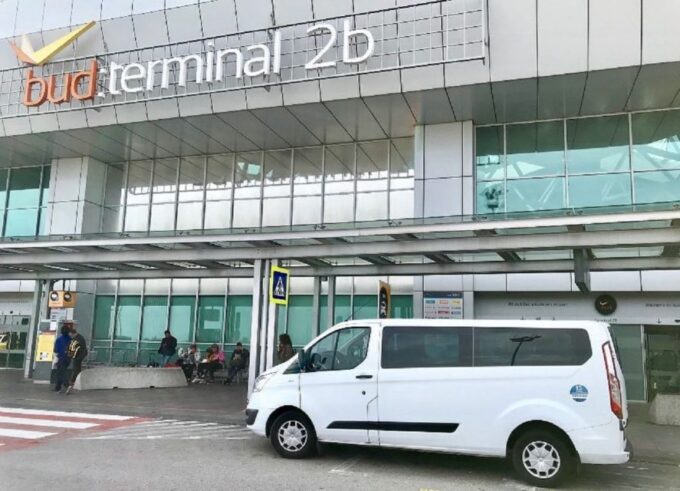 Budapest: Private Transfer From Airport to Hotel - Local Tips From Your Driver