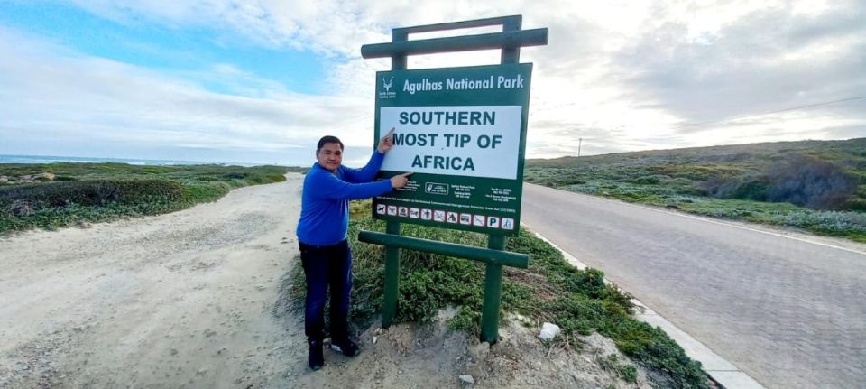 Cape Agulhas Full Day Private Tour - Lighthouse and Penguin Colony