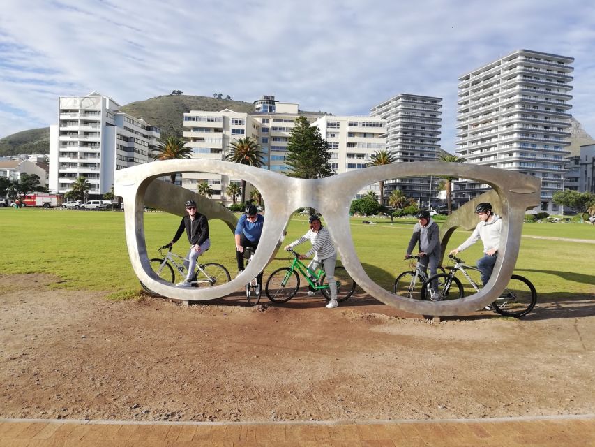 Cape Town Guided City Cycling Heritage Tour - Private Tour - Exploring Sea Point Promenade