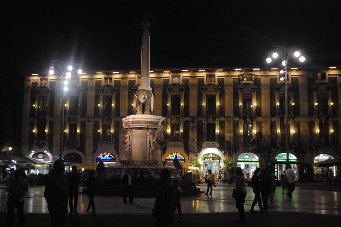 Catania Private Walking Tour With Arancino Siciliano Tasting - Discover Local Traditions