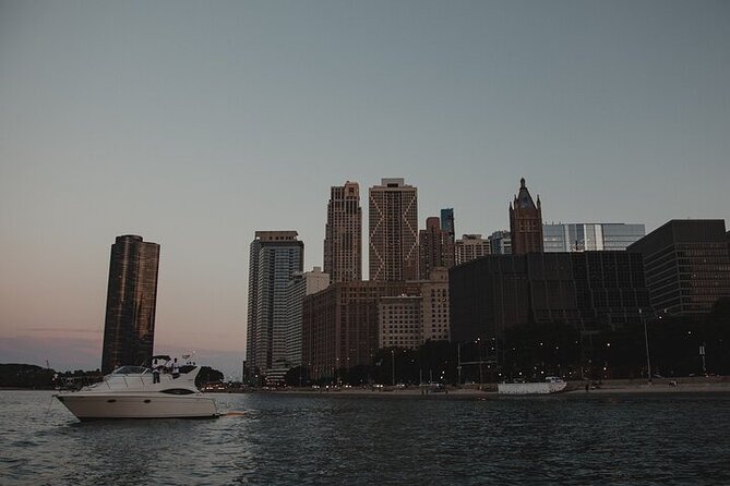 Chicago Shoreline Adventure Boat Tour - Nearby Attractions