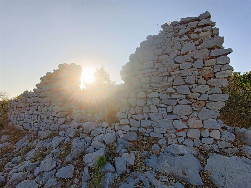 Chios:Armolia Castle Hiking Tour - Hiking Through Olive and Mastic Trees