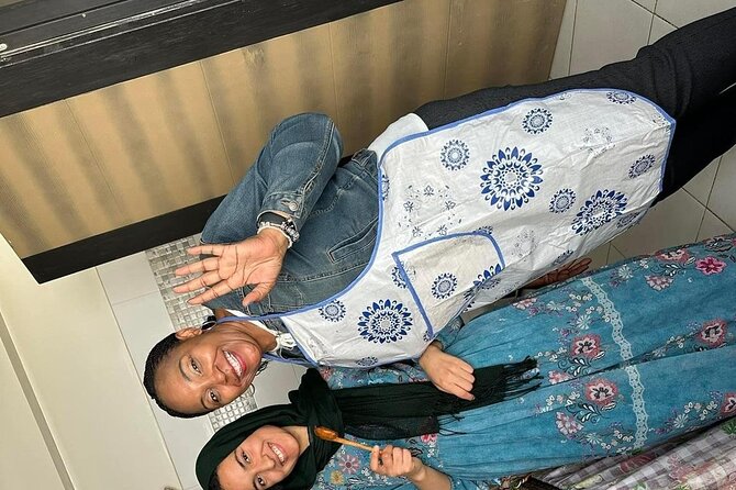 Cook Moroccan Food & Try on Traditional Clothes Like a Local - Tips for Your Visit