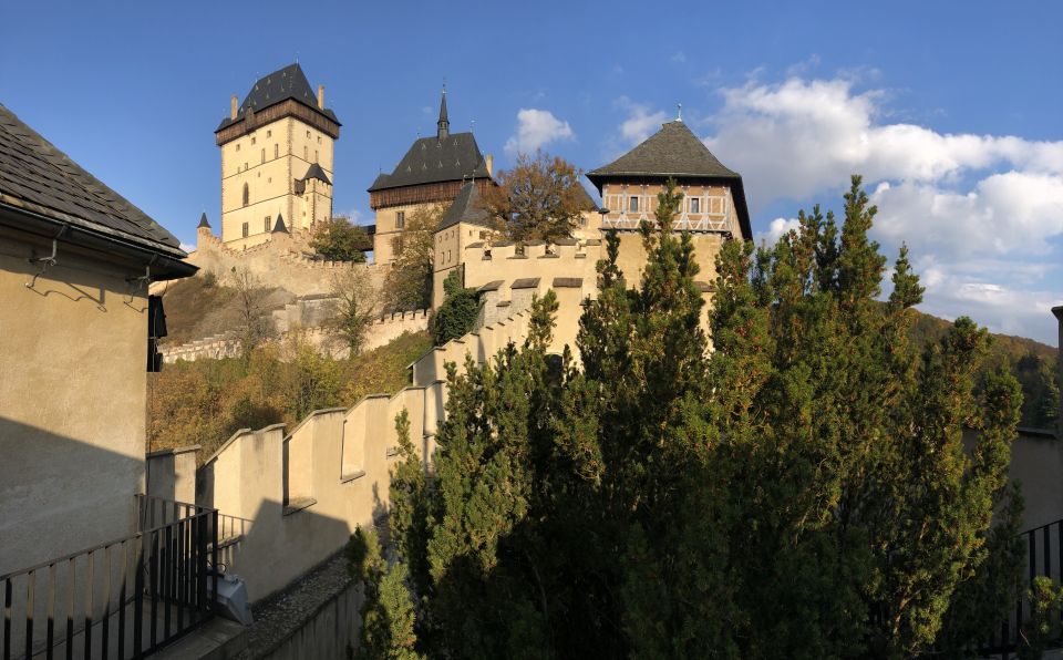 Coutryside Bike Tour to Karlstejn Castle. - Participants and Group Size