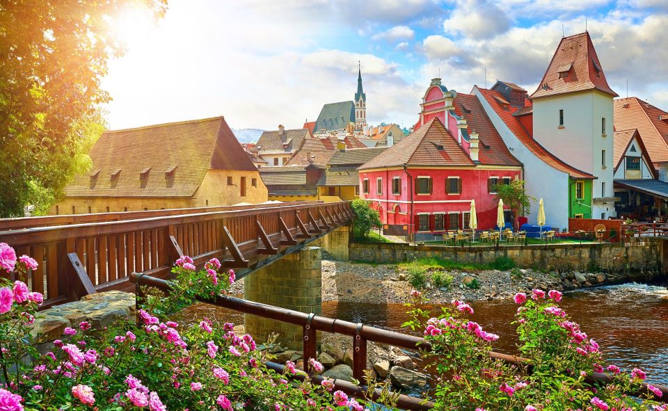 Day Trip From Prague to Český Krumlov via Hluboká - Discover Cesky Krumlov