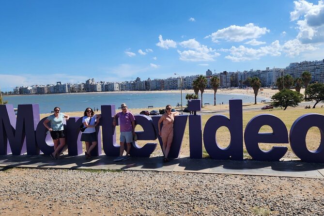 Discover the Best of Montevideo With a Local Expert! - Uncover the Secrets of Plaza Independencia