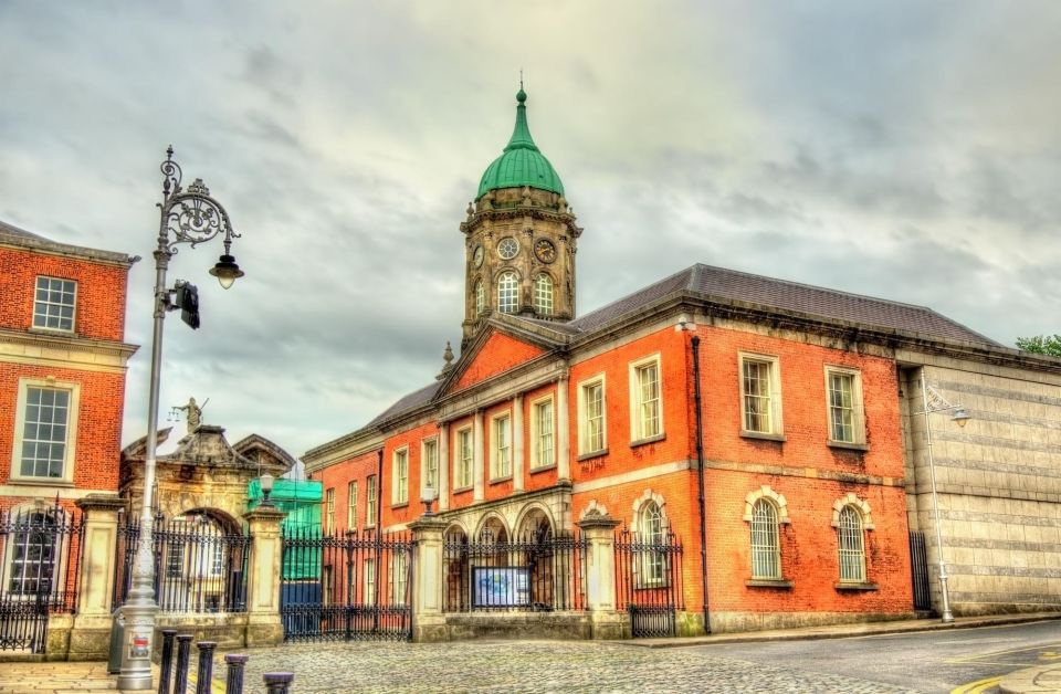 Dublin: Private Exclusive History Tour With a Local Expert. - Booking Your Exclusive Tour