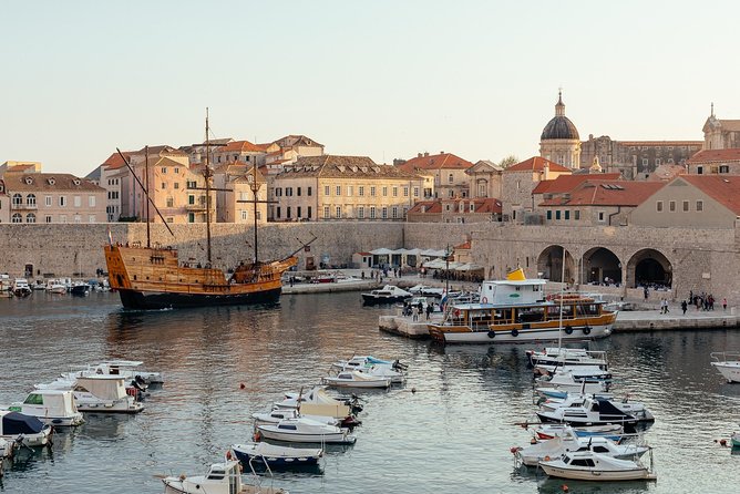 Dubrovniks History With a Local: the Homeland War Stories Private Tour - Remembering the Siege