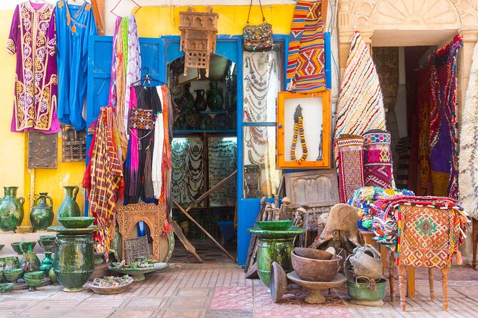 Explore Agadir Souk El Had With a Licensed Tour Guide - Local Culture and Traditions