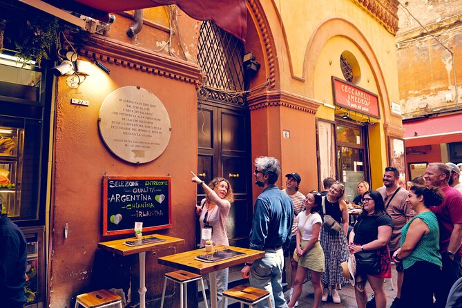 Food Markets Tour With a Local! - Highlights of Local Food Knowledge
