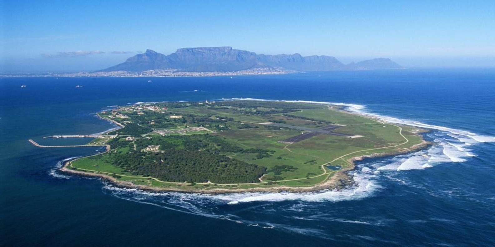 From Cape Town: Robben Island and City Tour - Guided Tour Highlights and Inclusions