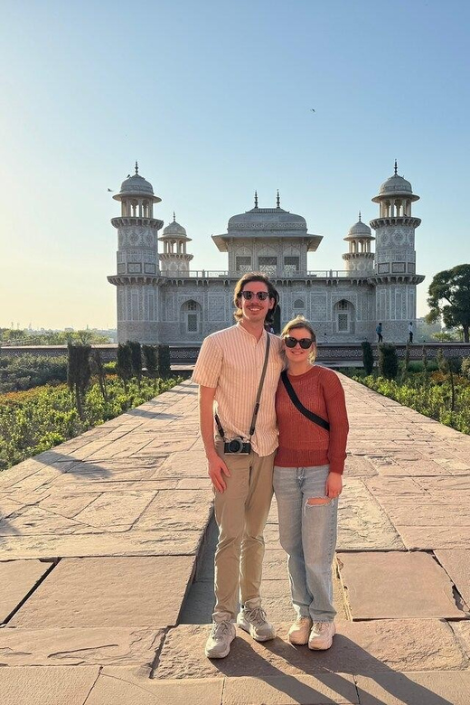 From Delhi: 4-Day Luxury Golden Triangle Tour With Pickup - Discover the Taj Mahal