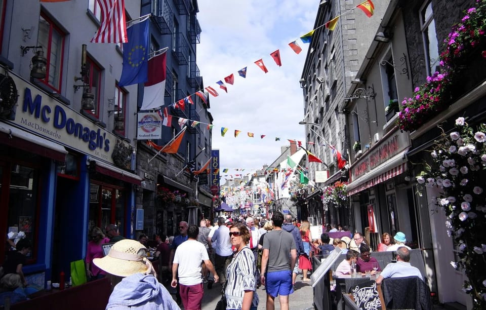 From Dublin: Galway + Cliffs of Moher Boat Cruise in Spanish - Frequently Asked Questions