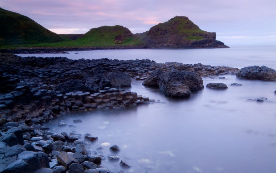 From Dublin: Giants Causeway Tour and Whiskey Tasting - Whiskey Tasting Experience