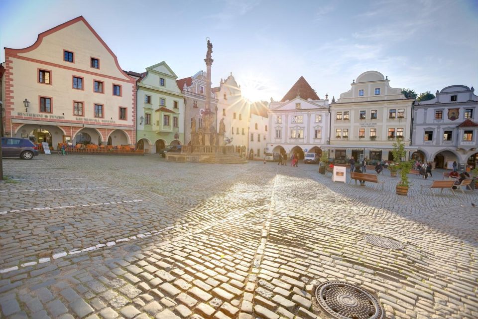 From Vienna: Cesky Krumlov Small Group Day Trip - Scenic Views and Stops