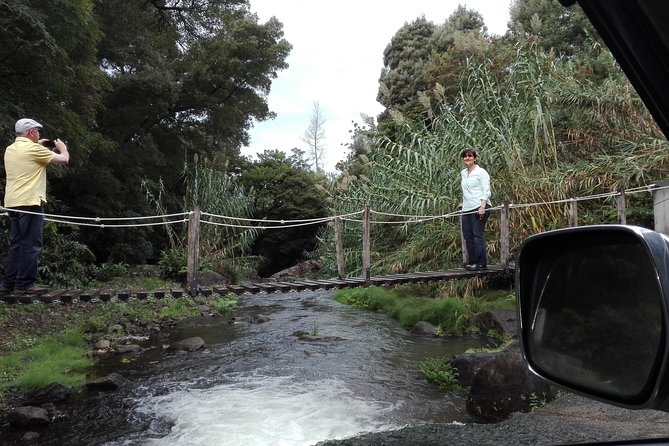 Full-Day Jeep Tour: Sete Cidades and Lagoa Do Fogo - Discovering Lagoa Do Fogo
