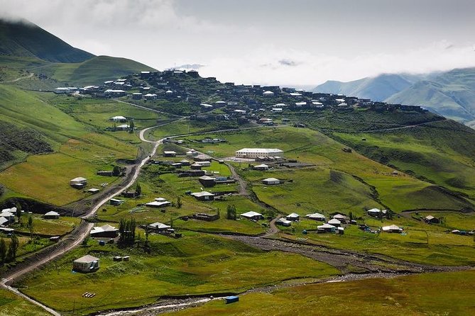 Full-Day Private Tour of Guba and Khinalig - Traveler Reviews and Feedback