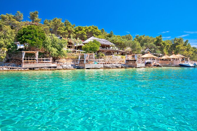 Full-Day PRIVATE Tour to ZLATNI RAT & HVAR - Exploring the Old Town of Hvar