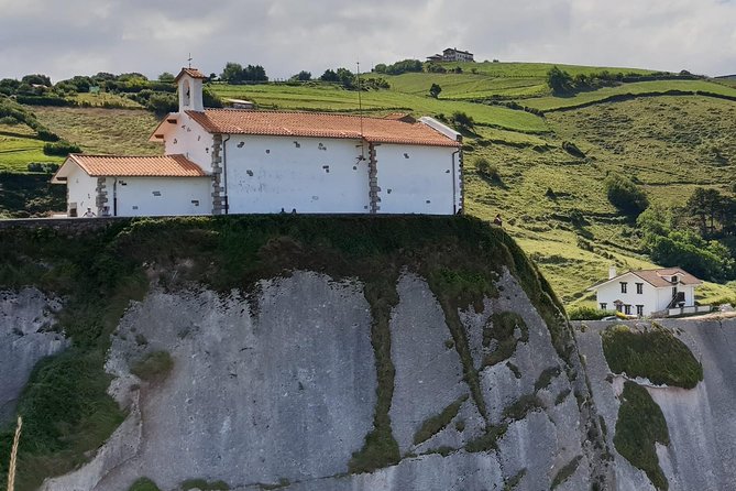 Gipuzkoa Coast Tour With Lunch - Included Amenities