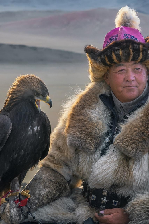 Golden Eagle Festival and Greate Gobi Desert Tour - Kazakh Culture and Falconry