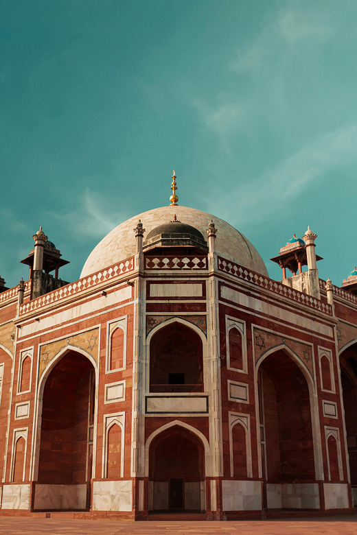 Golden Triangle Tour Delhi Agra Jaipur Udaipur 6N/7D - Health and Safety Considerations