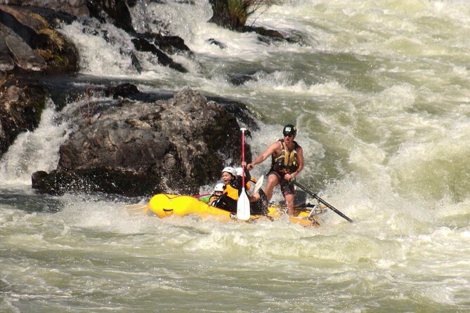 Half Day Rogue River White Water (Class I- IV) - Safety Measures