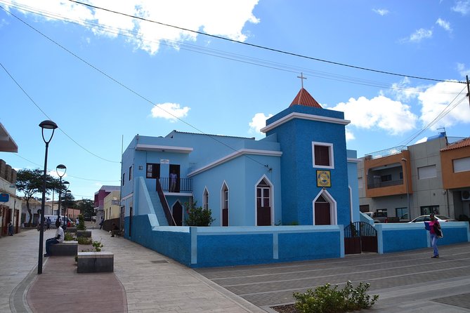 Half-Day Sal Island Tour With Shark Experience From Santa Maria - Booking Information and Policies