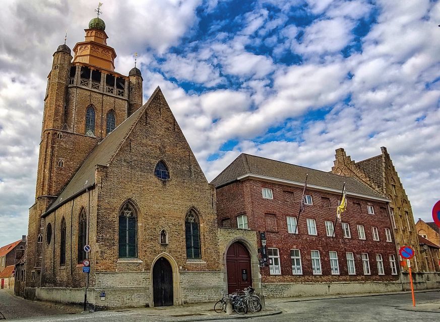 Historical Bruges: Chapel of Jerusalem and University of Commerce - Accessibility Information