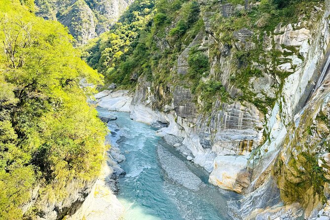 Hualien Taroko Day Tour From Ximending - Pricing and Booking Process