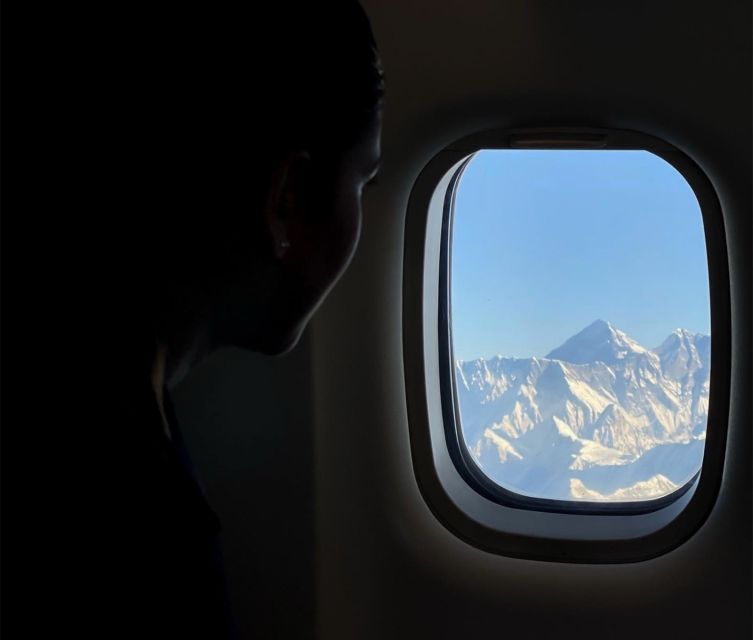 Kathmandu: Mount Everest Scenic Tour by Plane With Transfers - In-flight Experience