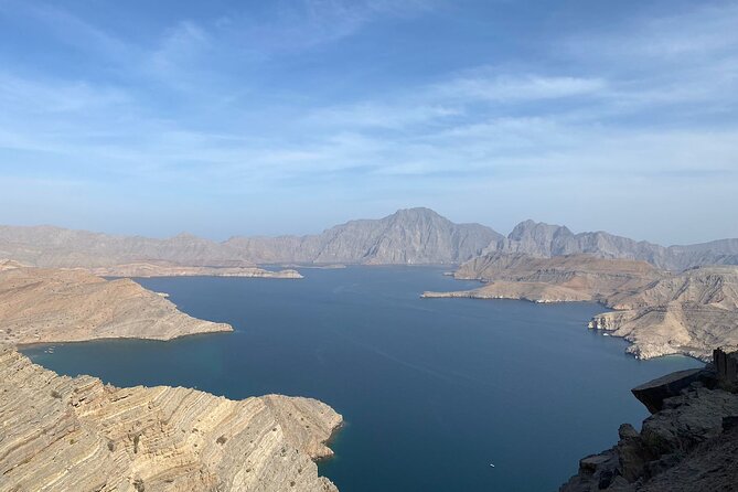 Khasab Musandam Dhow Cruise To Musandam Fjords - Amenities on Board