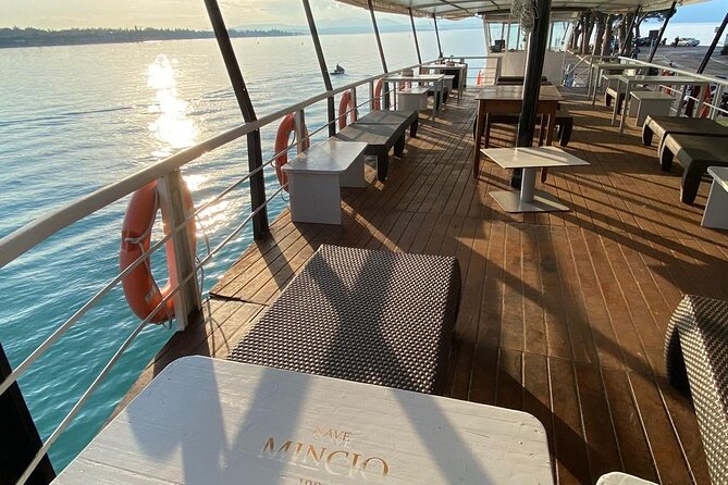 Lake Garda Cruise From Peschiera - Villa Canossa and Lazise