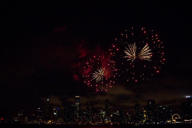 Lake Michigan Fireworks Cruise in Chicago - Tips for a Great Experience