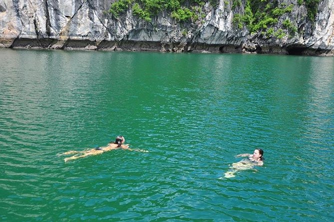 Lan Ha Bay - Ha Long Bay Overnight 5-Star Cruise With Kayaking, Swimming,... - Booking Information and Tips