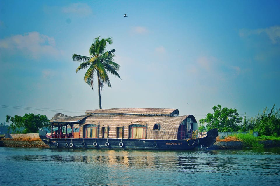 Luxurious, Overnight Alleppey Houseboat Tour (02 Days) - Additional Notes