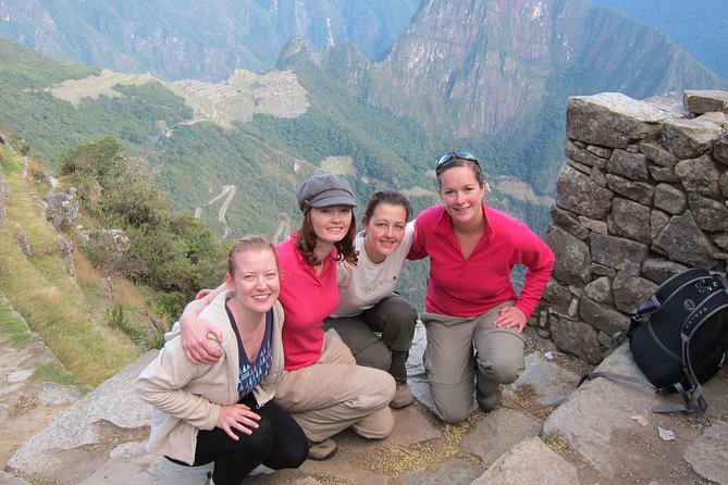 Machu Picchu Full Day With Box Lunch - Private Tour - Guided Walking Tour