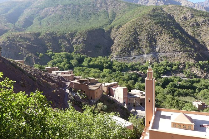 Marrakesh: Agafay Desert Tour With Lunch and Camel Ride - Frequently Asked Questions