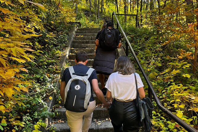 Montreals Mount Royal Tour - Memorable Experiences
