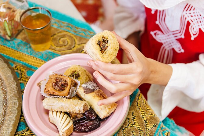 Moroccan Henna Party Fez Lunch or Dinner - Frequently Asked Questions