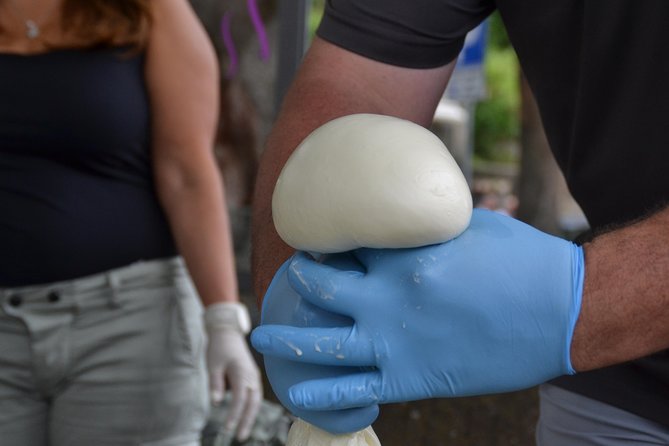 Mozzarella Class or Pizza Class - Location and Accessibility