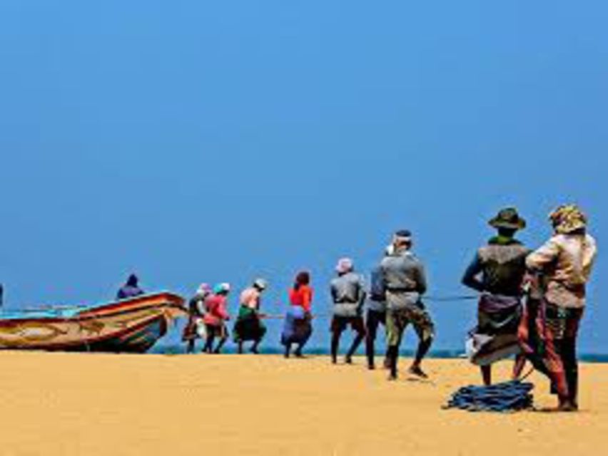 Negombo City Highlights With Traditional Catamaran Ride - Spiritual Sites and Temples