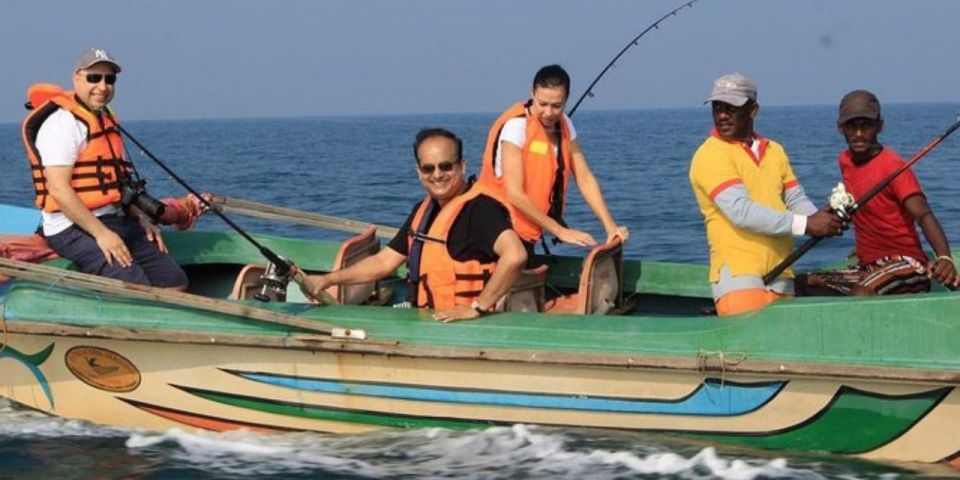 Negombo: Lagoon Fishing Tour From Colombo Harbour! - Mangrove Boat Excursion