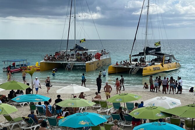 Negril 7 Mile Beach, Party Catamaran Cruise , Snorkeling and Ricks Cafe Combo - Dining and Sightseeing