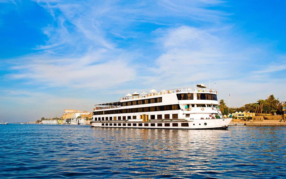 Nile Cruise 4 Nights From Luxor to Aswan Included Tours - Accessibility and Group Size