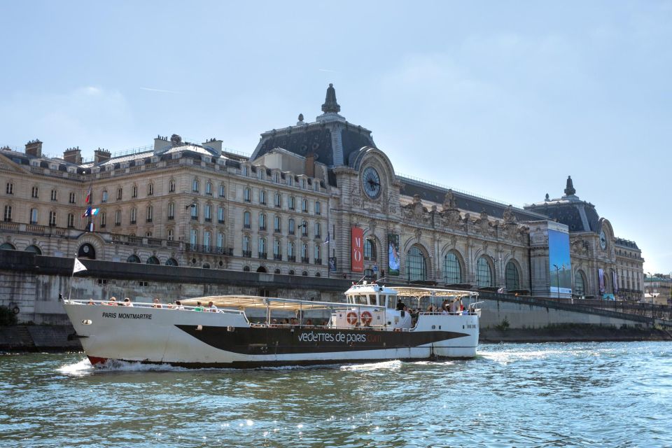 Paris: Seine River Cruise With a Live Guide - Overview and Duration