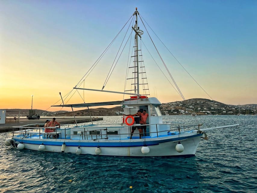 Paros: Paros Bay Sunset Boat Tour With Snorkeling - Exploring Parikia Bay