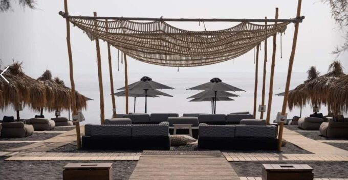 Perivolos: Beach Experience at Wet Stories - Important Considerations